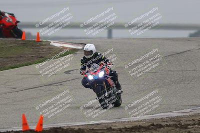 media/Nov-29-2025-TrackDaz (Sat) [[10ae2d9bce]]/A Group/Session 3 (Outside Grapevine)/